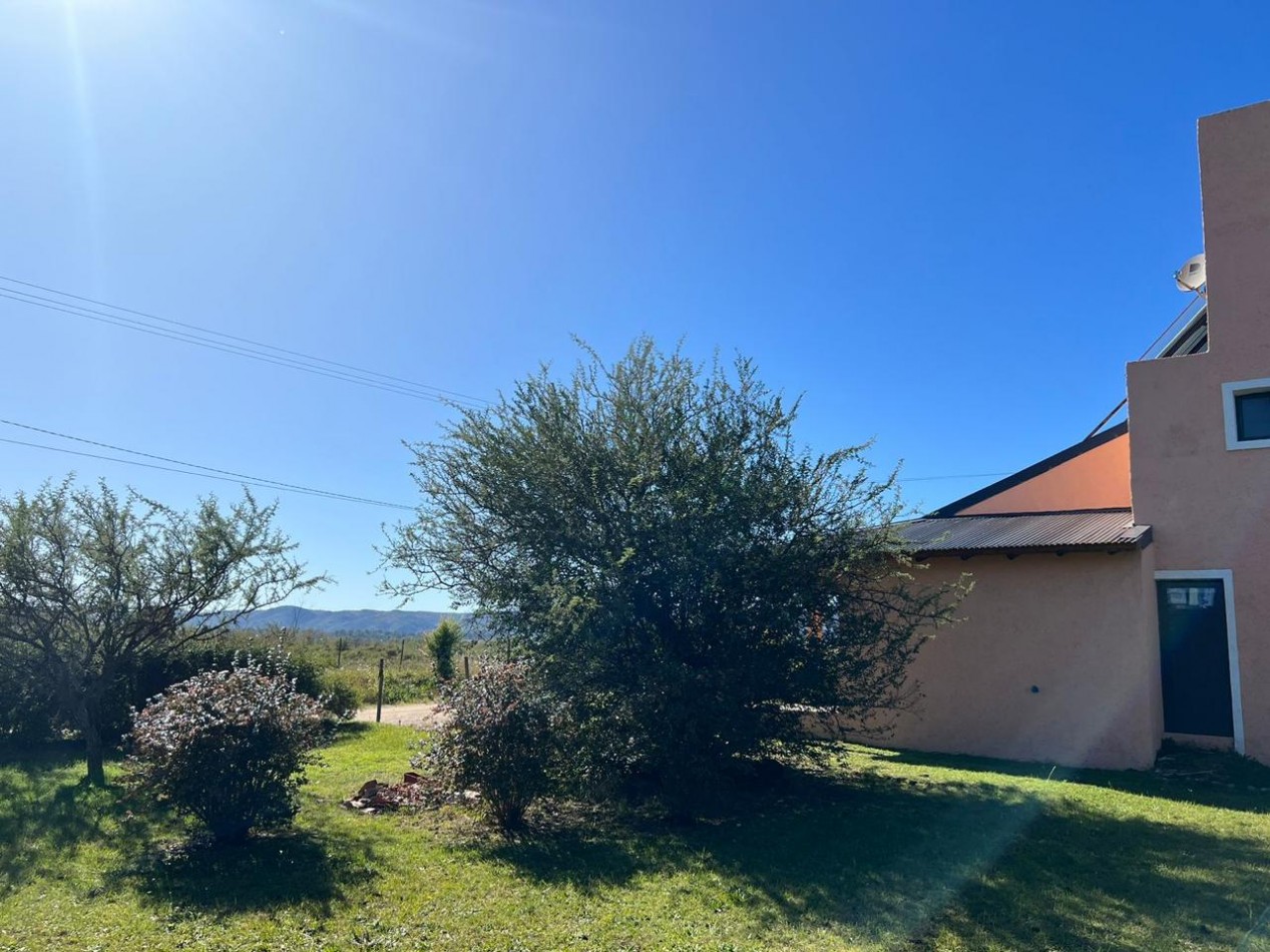 VENTA DE COMPLEJO EN BARRIO GUTIERREZ - LOS REARTES