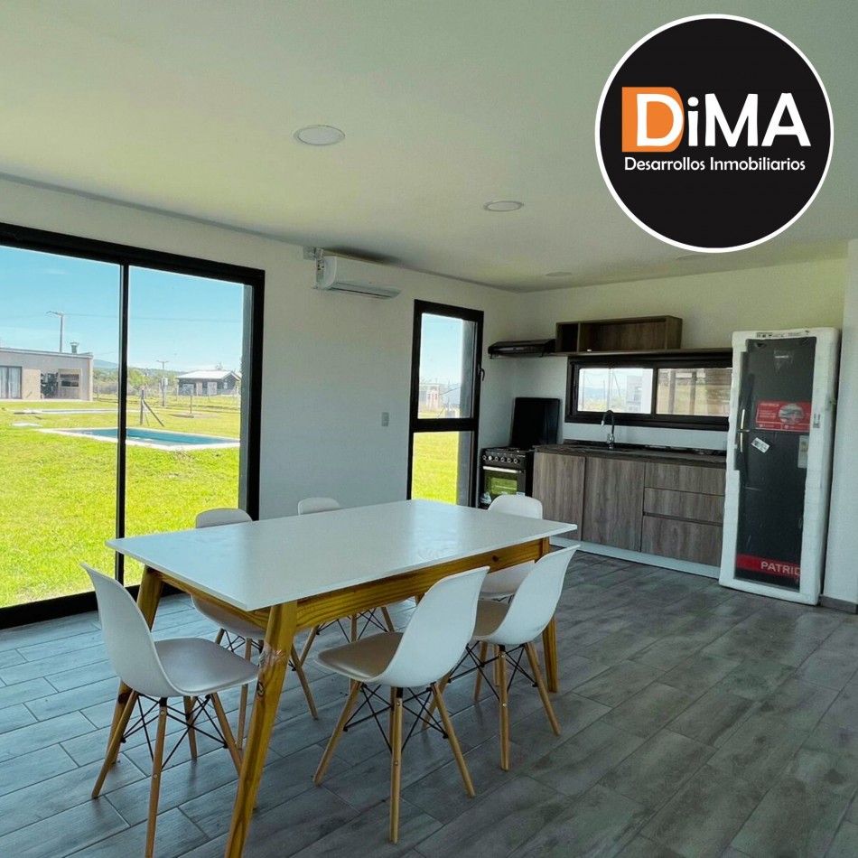 VENTA - Casa 4 ambientes con Pileta - Puerto del Aguila