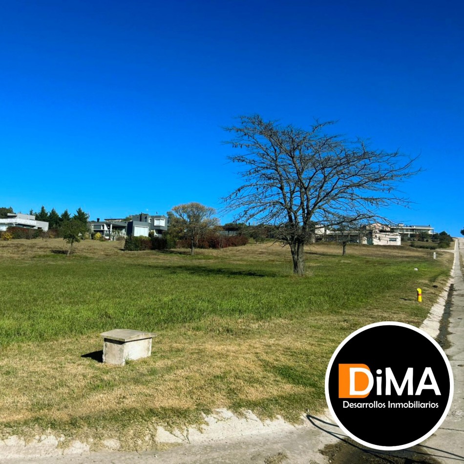 VENTA DE LOTE 2.094 MTS² - BARRIO ALTOS DEL CORRAL - LOS REARTES